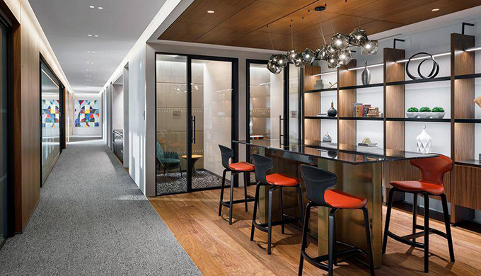 上海辦公室裝修設計師去施工現場一般是什么頻率