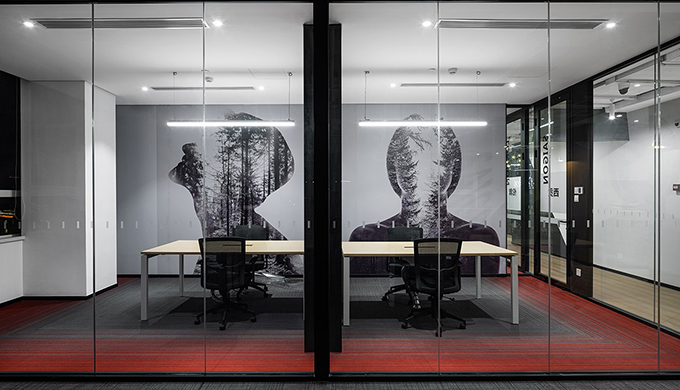 玻璃隔斷辦公室