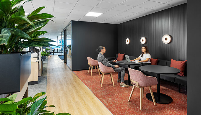 上海氣派的辦公裝修環(huán)境 上海氣派的辦公裝修環(huán)境